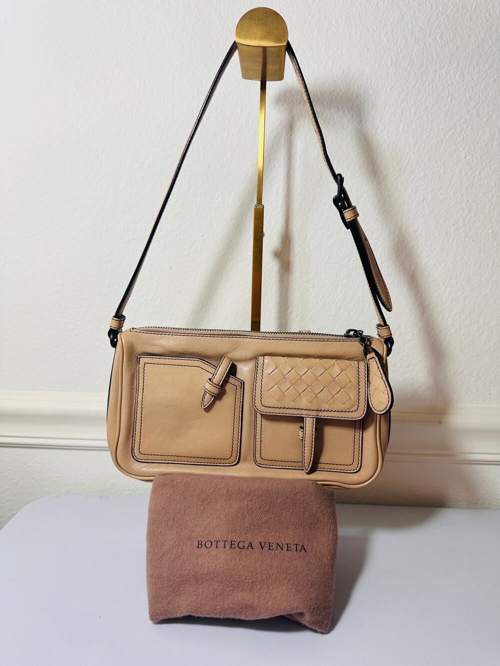 Bottega Veneta Shoulder Bag with dustbag - Picture 1 of 16